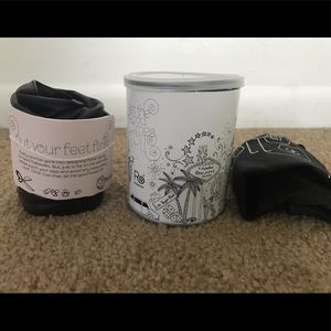 Roll shoes. Bought May’19 at Venetian in Vegas.